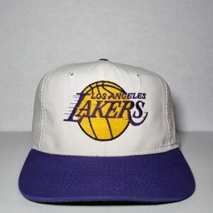 Vintage 90s LA Lakers Pro Star Hat Cap Snapback NBA 🔥